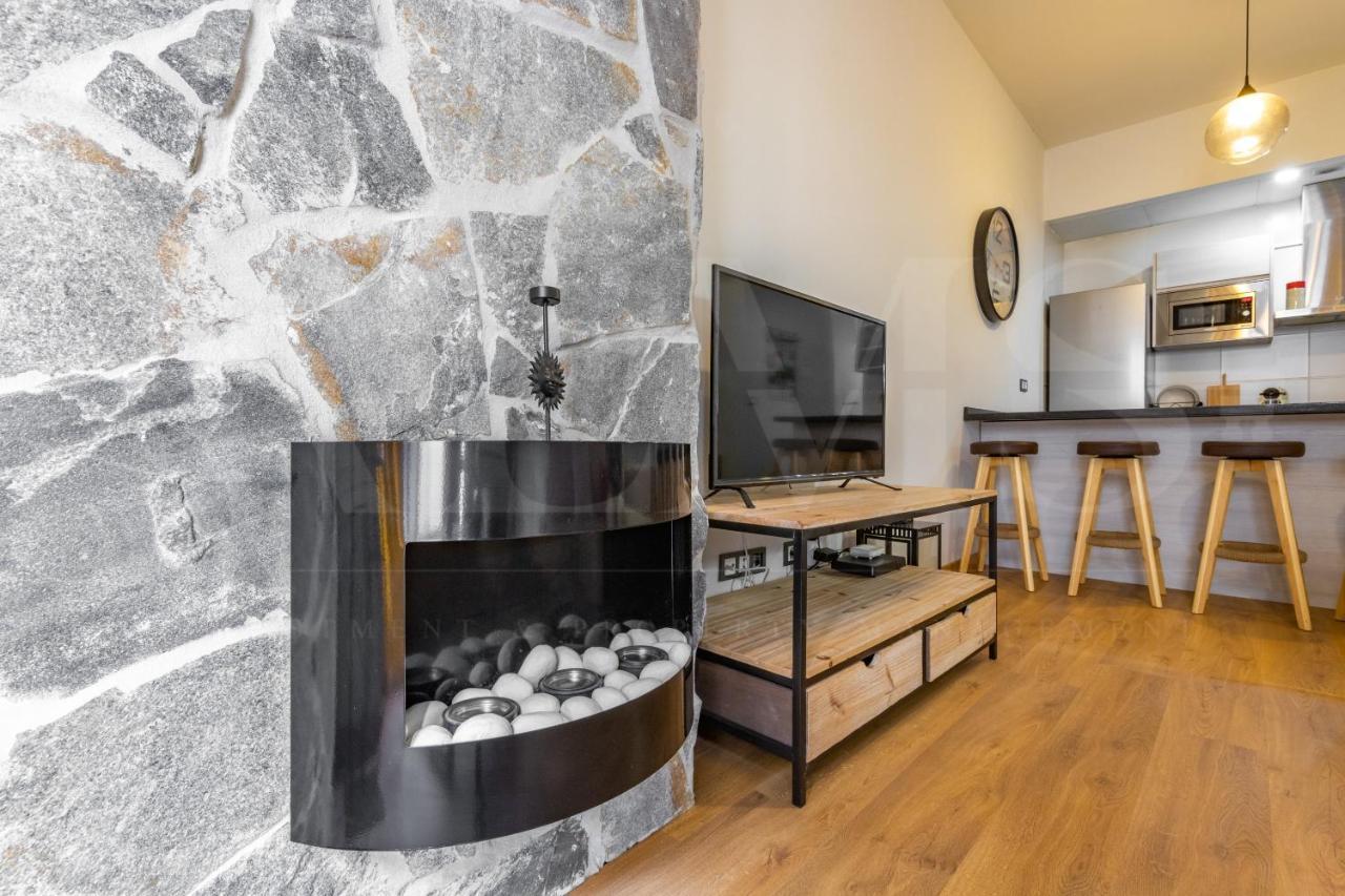 Cozy Flat With Common Pool & Parking - Center By Rems Apartman Málaga Kültér fotó